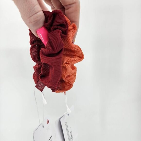 NWT Lululemon uplifting scrunchies 2 pack orange red maroon logo mesh sold out - Picture 1 of 6